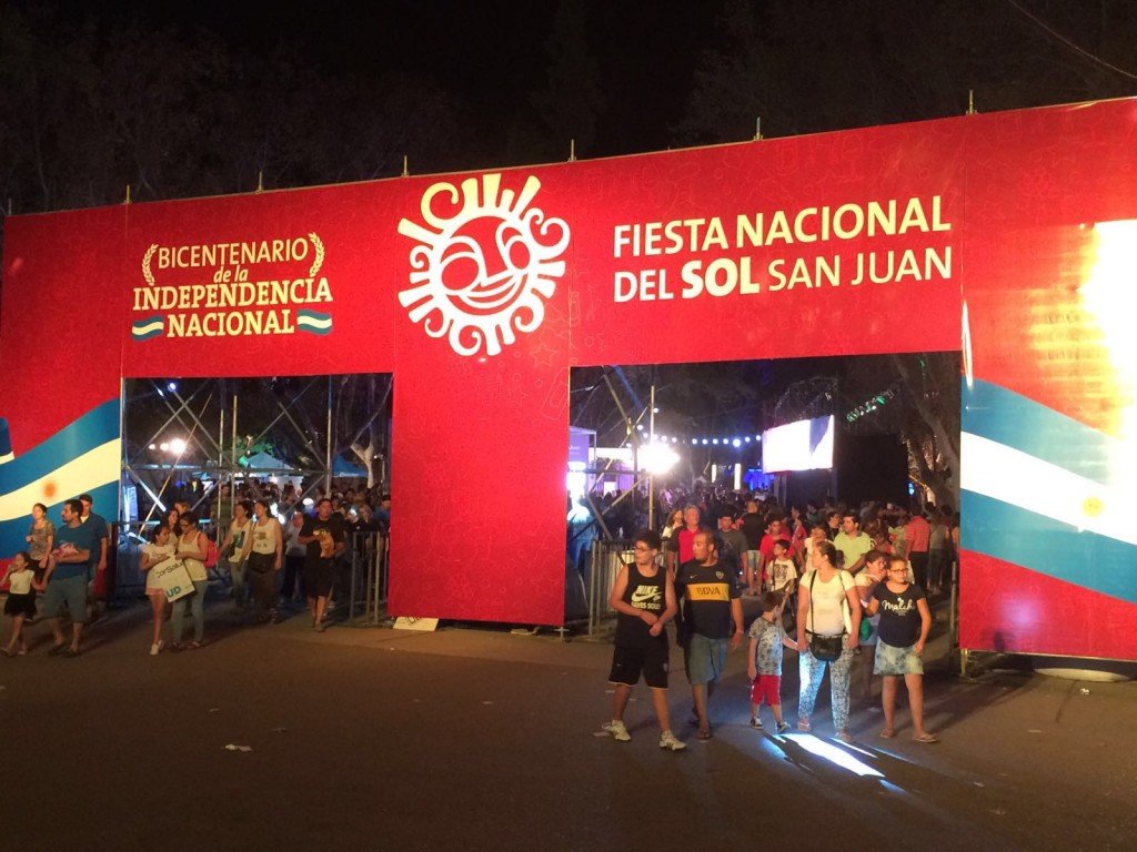 Fiesta Nacional del Sol en San Juan Kennel Club Argentino